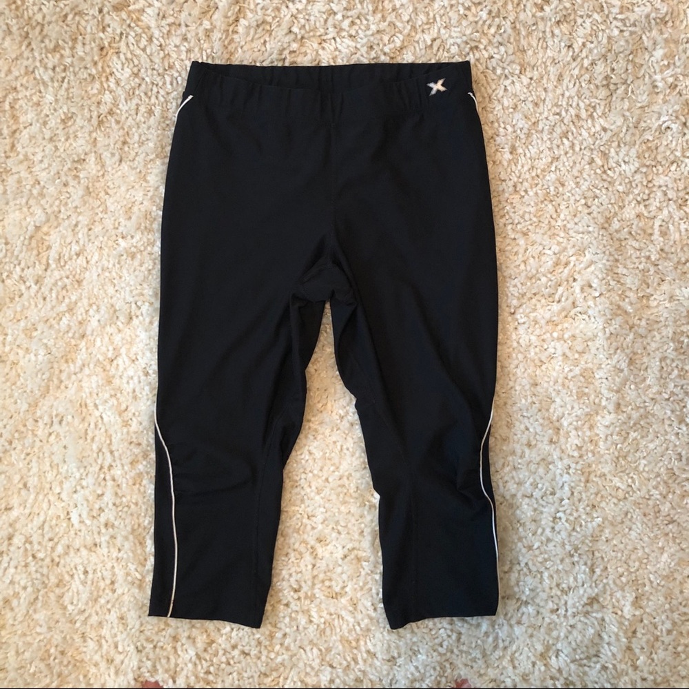 8 Xersion Leggings Capris Large Medium - Picture 7 of 7